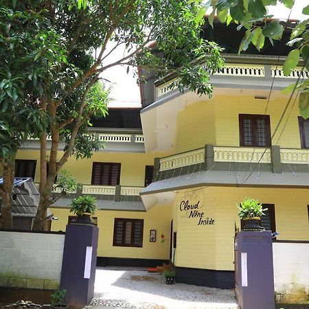Hôtel Cloud Nine Inside à Varkala Extérieur photo
