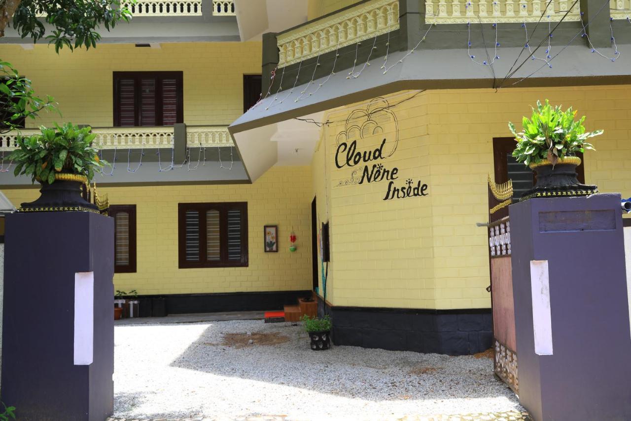 Hôtel Cloud Nine Inside à Varkala Extérieur photo