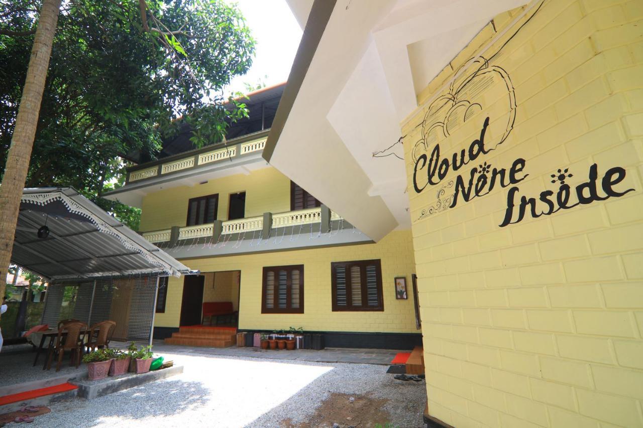 Hôtel Cloud Nine Inside à Varkala Extérieur photo