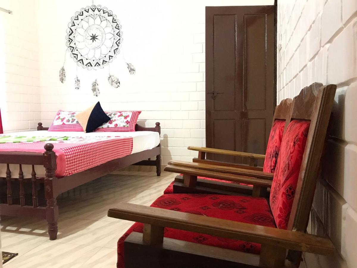 Hôtel Cloud Nine Inside à Varkala Extérieur photo
